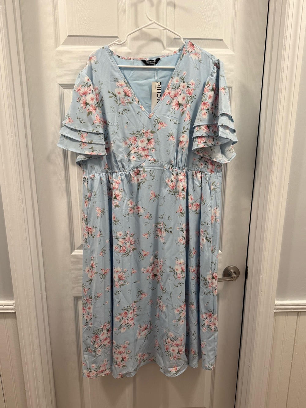 NWT BloomChic Women’s Floral Ruffle Sleeve Midi Dress size 2XL